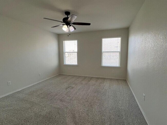 Building Photo - 309 Kaden Prince Dr