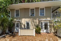 Building Photo - Monthly Rental — Stylish First-Floor Condo by Daffin Park with All-Inclusive Utilities