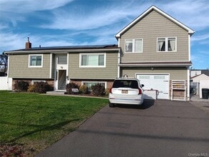 Building Photo - 31 Essex St