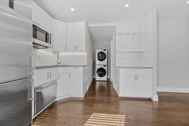 Building Photo - 153 East 26th Street