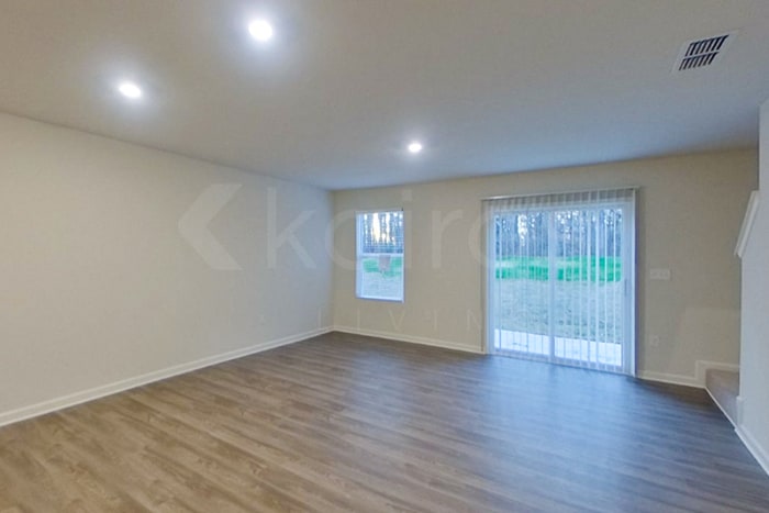 Building Photo - 320 Ironwood Ct