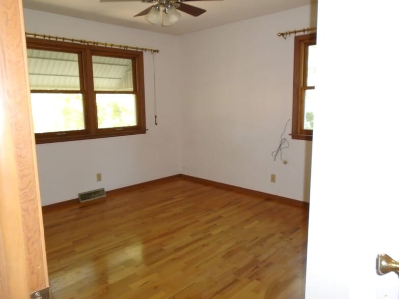 Building Photo - 1201 Midyett Rd