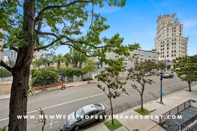 Building Photo - Renovated Cortez Hill 2 Bedroom at Symphon...