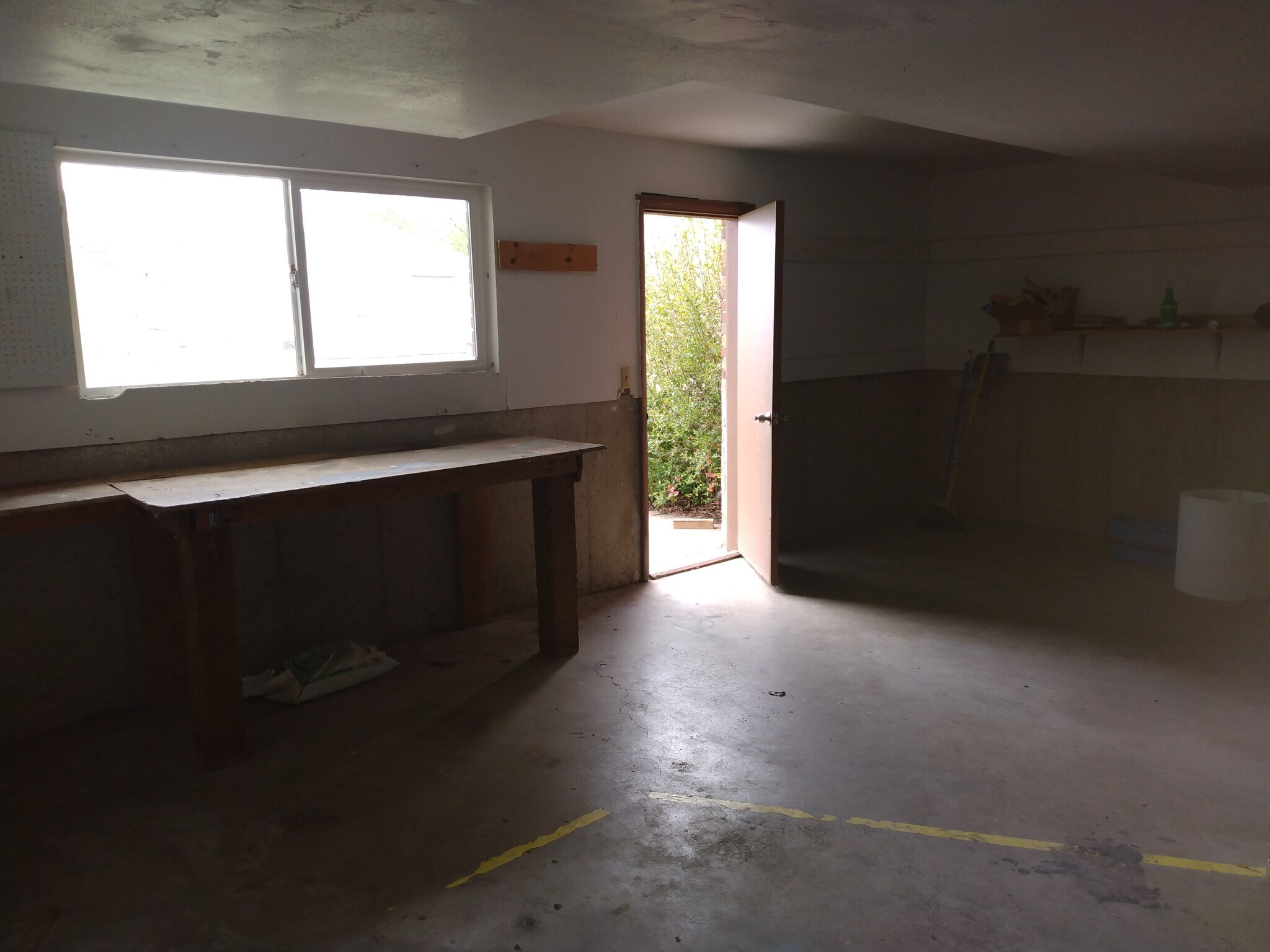 Building Photo - 9255 S Maison Dr