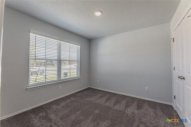 Building Photo - 1226 LEXINGTON Dr