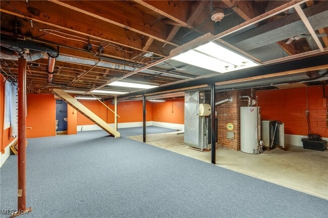 Building Photo - 4017 Bellaire Ln