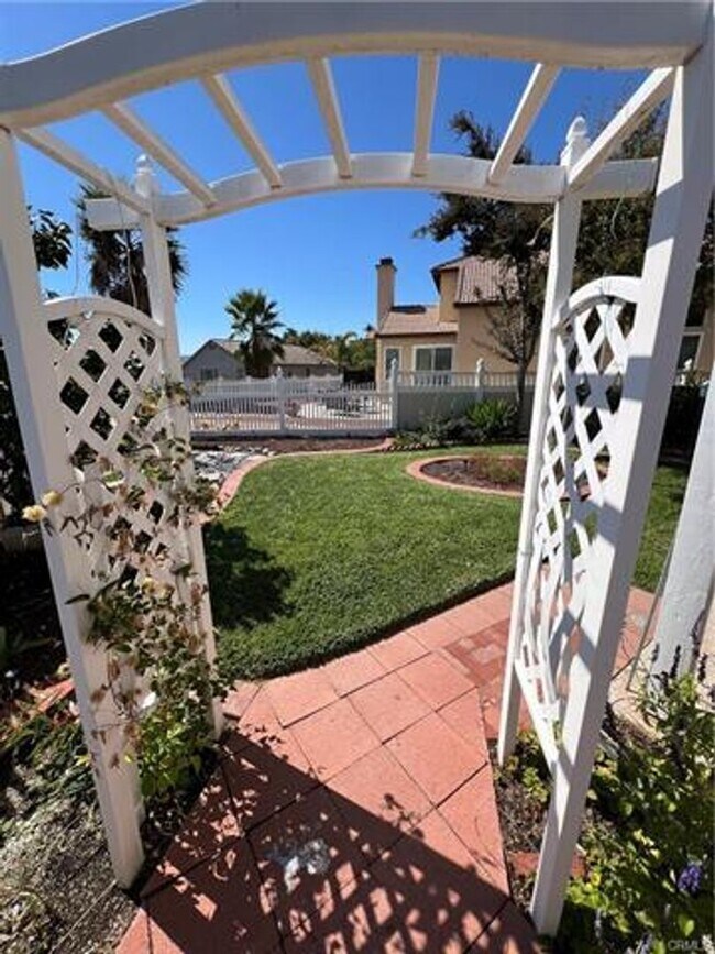 Building Photo - Stunning Single-Story with Million Dollar ...