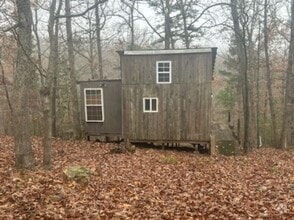 Building Photo - 13.2-Acres With Cabin! - $ 890 Month / $15...