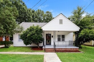 Building Photo - 523 Engleside St