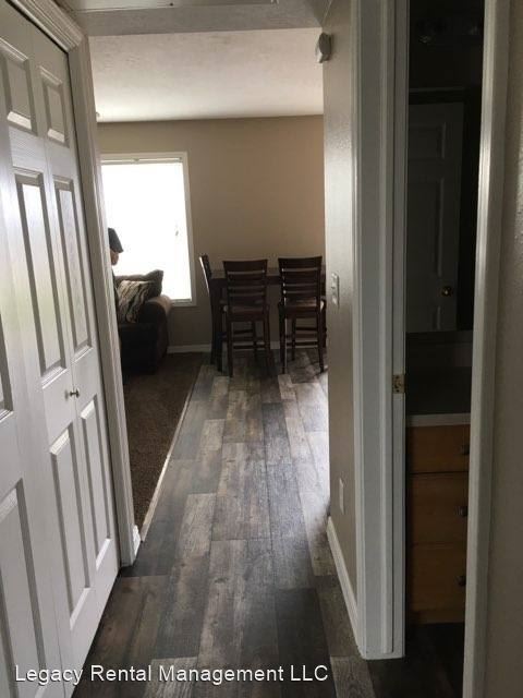 Building Photo - 318 Pioneer Rd