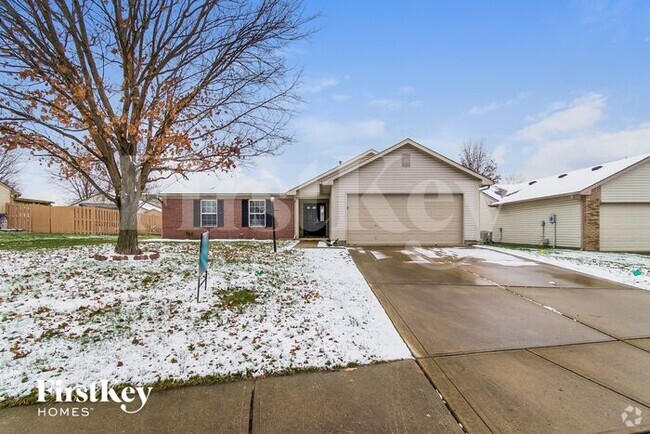 Building Photo - 7655 Hidden Valley Ln