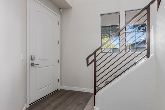 Building Photo - 4235 N 26th St