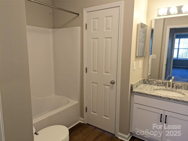 Building Photo - 329 Cedarcroft Dr