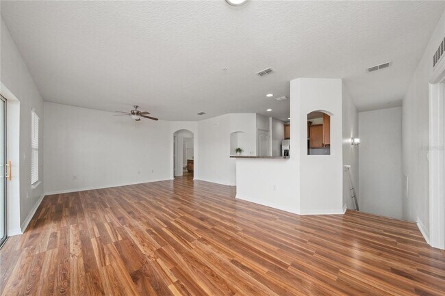 Building Photo - 2148 Betsy Ross Ln
