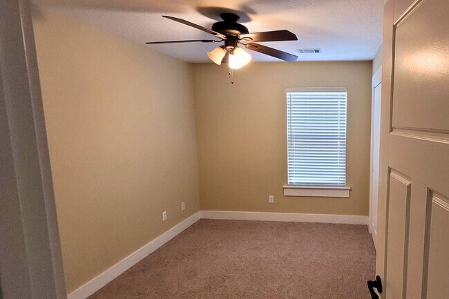 Building Photo - Coming Available!