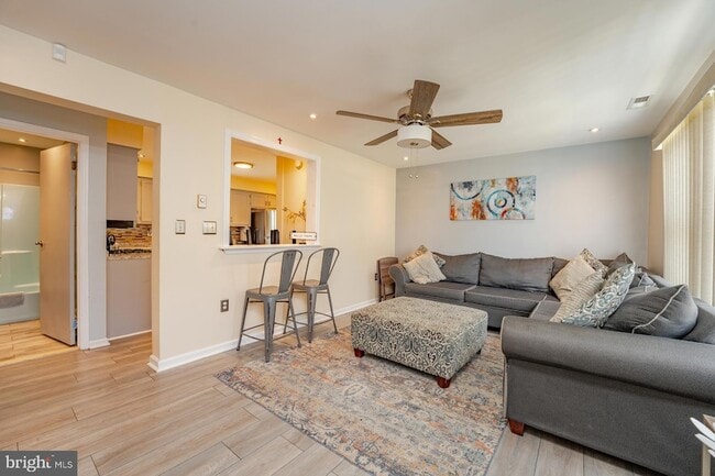 Building Photo - 545 N Connecticut Ave