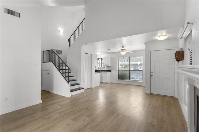 Building Photo - 2018 W Rundberg Ln