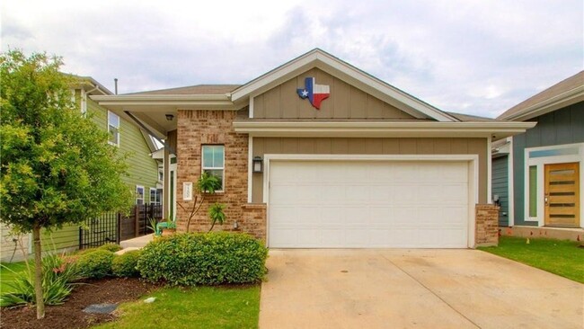 Building Photo - 2215 Capulet St