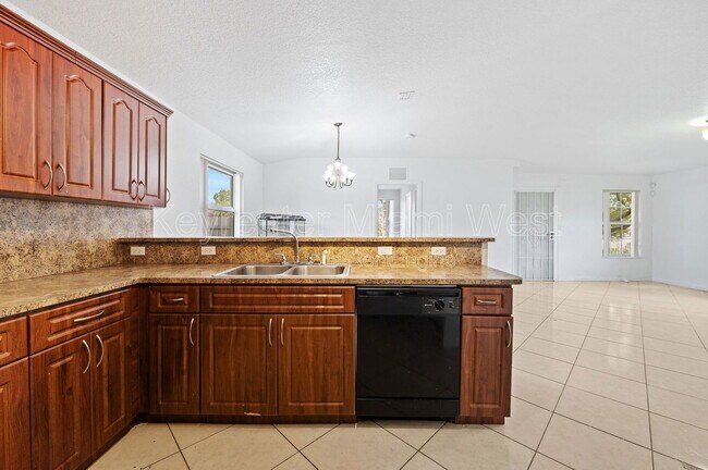 Building Photo - 14290 SW 287th St