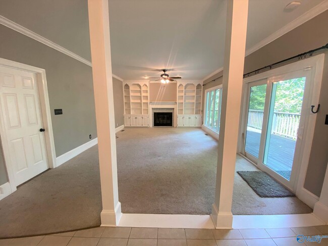 Building Photo - 10103 Shadow Wood Dr SE