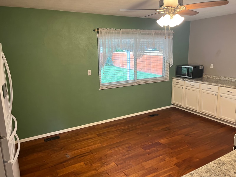 Building Photo - 3729 Marion Dr