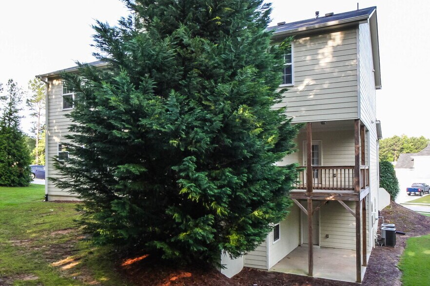 Building Photo - 129 Lilyfield Ln