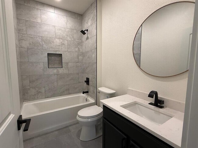 Building Photo - 3608 Chappie Ln