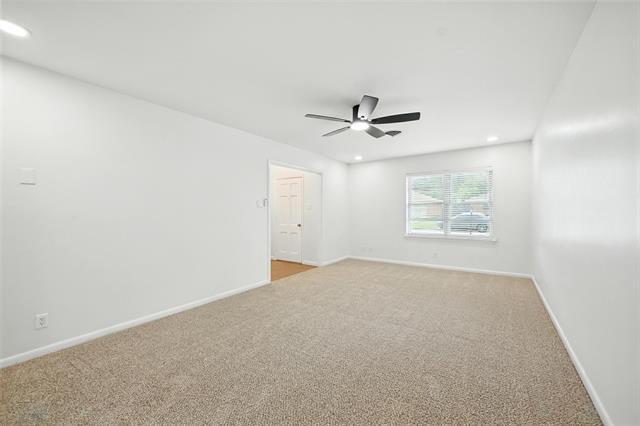 Building Photo - 304 N Bonham Dr