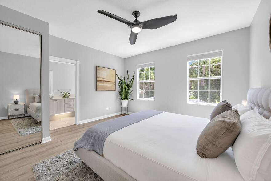 Main Bedroom - 418 Capistrano Dr