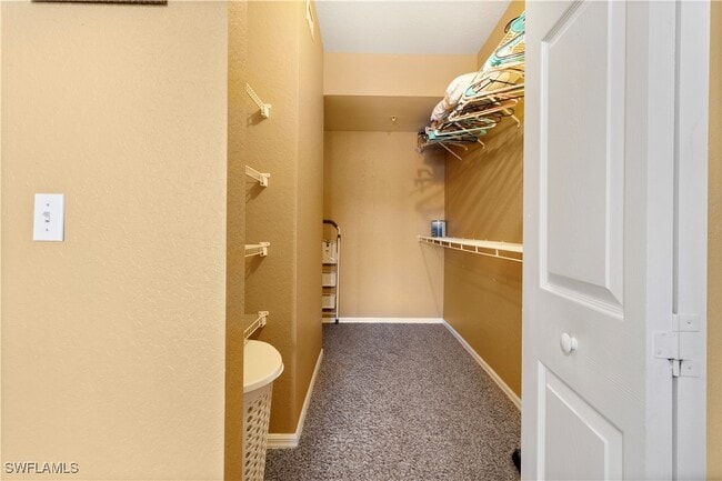 Building Photo - 6361 Aragon Way