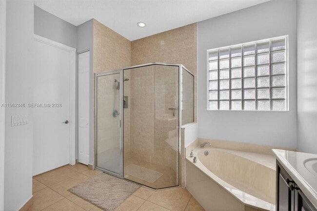 Building Photo - 240 Isle Verde Way