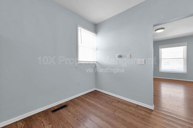 Building Photo - 1803 S 6th St