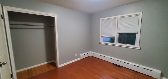 Building Photo - 425 97th Ave NW