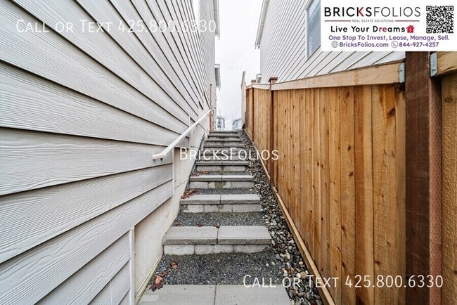 Building Photo - Spacious 2-Bedroom Basement Retreat in Mar...