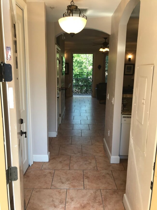 Building Photo - Jackson Square - 2 Bedroom, 2 Bathroom Condo