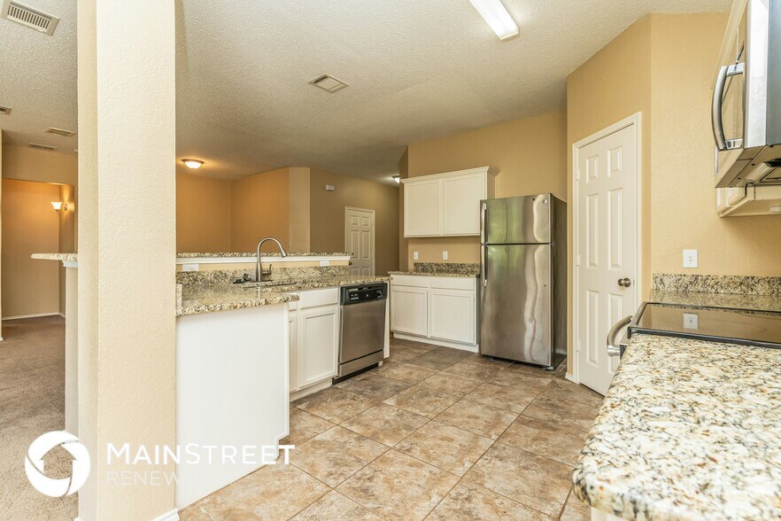 Building Photo - 6909 Baybridge Dr