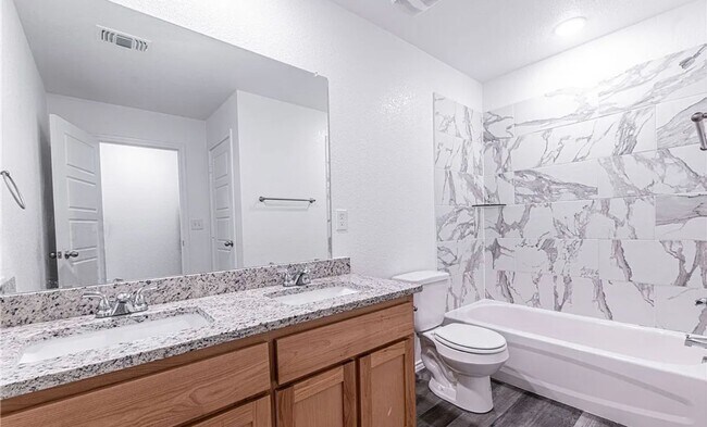 Building Photo - Cozy Duplex Home in Temple!