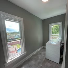 Building Photo - 307 Loucks Ave