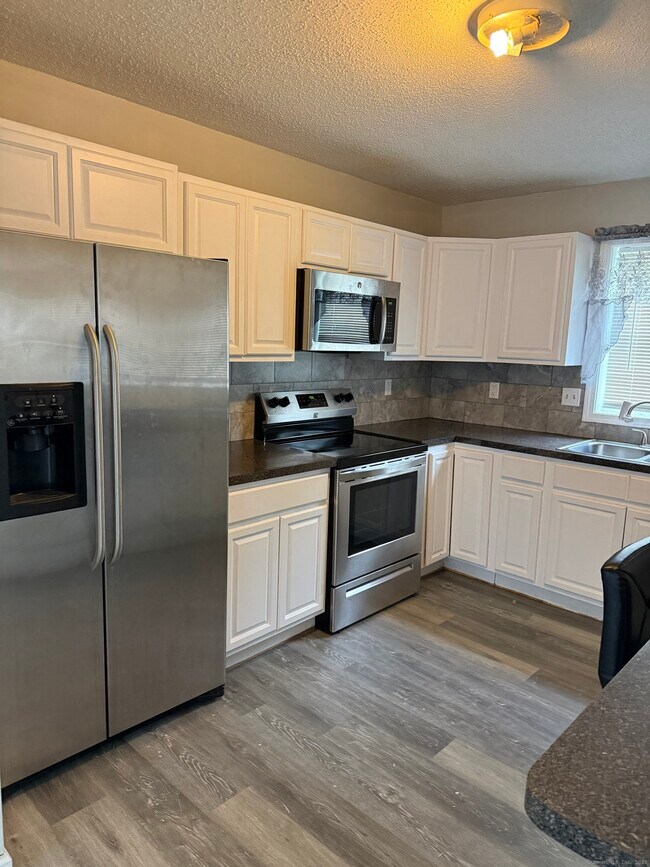 Building Photo - 12-14 Harbison Ave