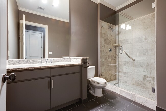 Building Photo - 4120 Ridgefield Dr