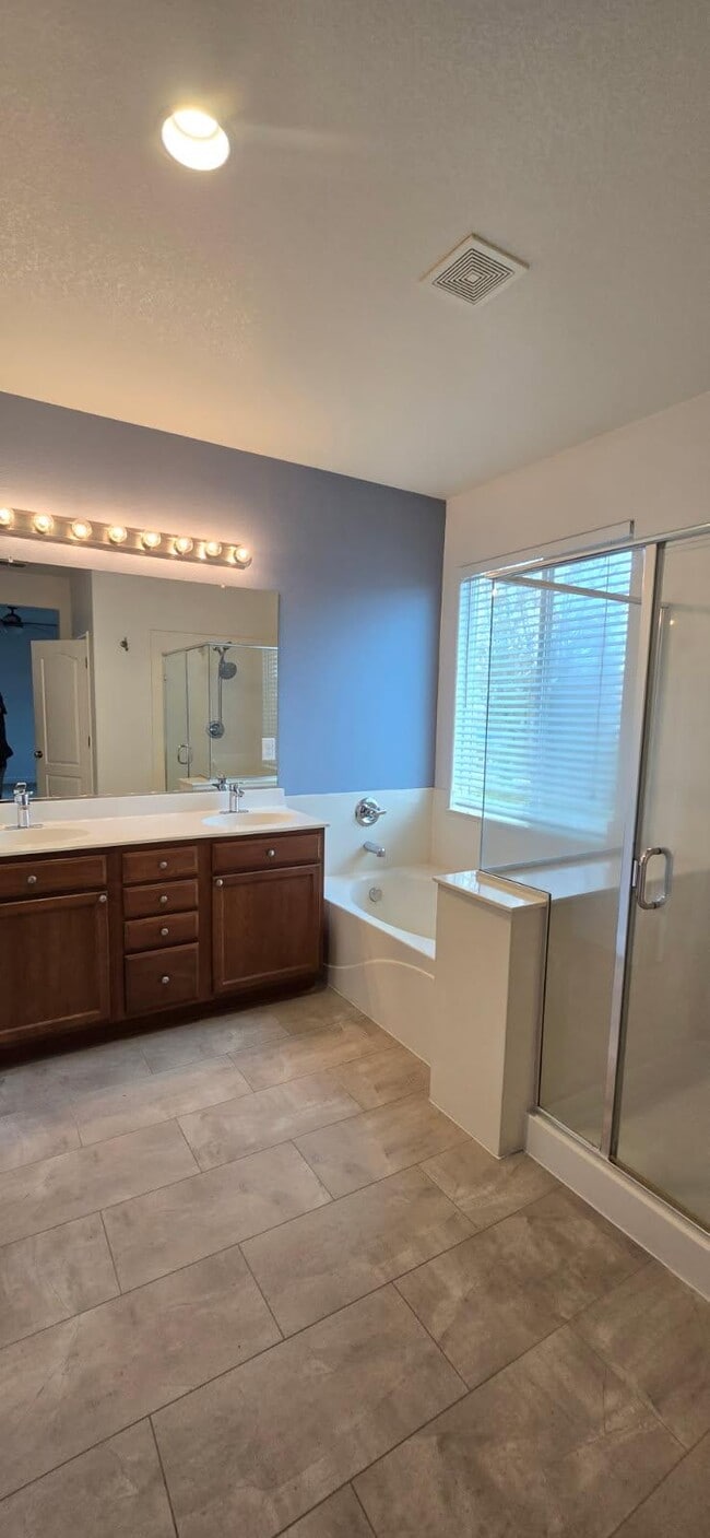 Building Photo - 18250 Garmetta Way