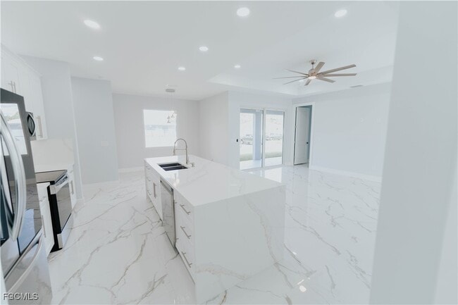 Building Photo - 3800 11th St SW