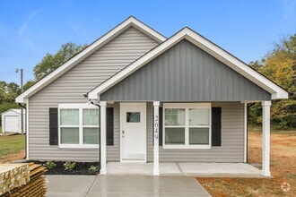 Building Photo - 2649 Melchor St
