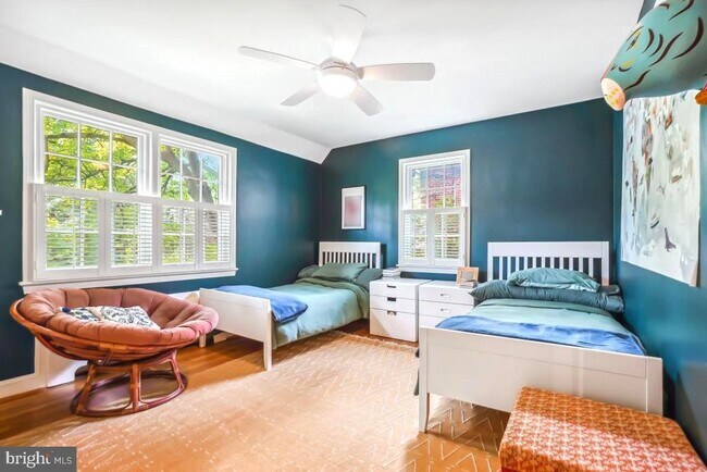 Building Photo - 4515 29th St NW