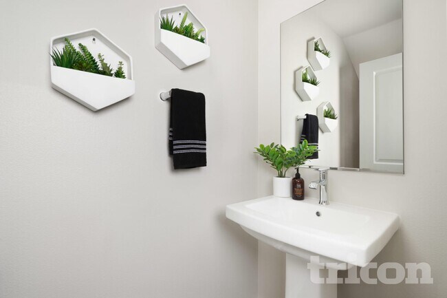 Building Photo - 36348 Casita Ct