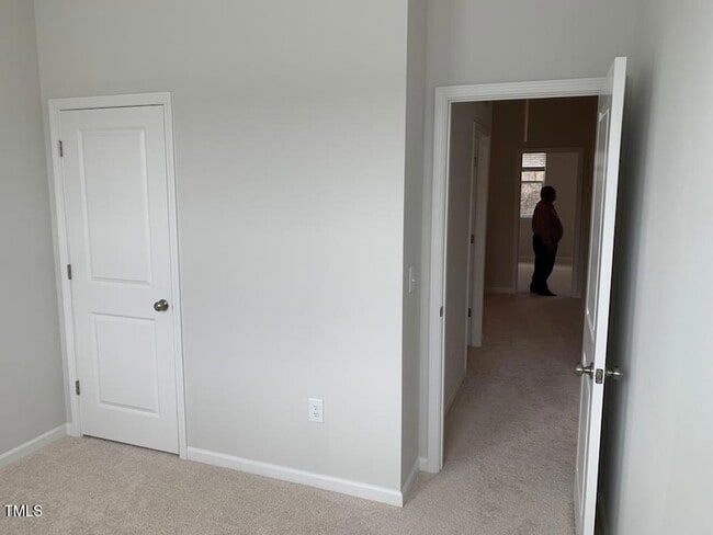 Building Photo - 1241 Commack Dr
