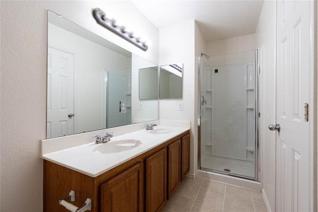 Building Photo - 9514 Byron Dr