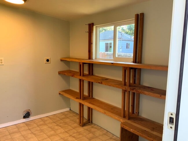 Building Photo - 1 Bedroom House in Whiteaker Neighborhood