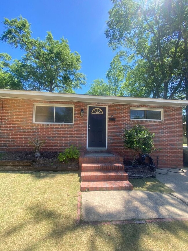 Building Photo - Available for Short-Term Only!