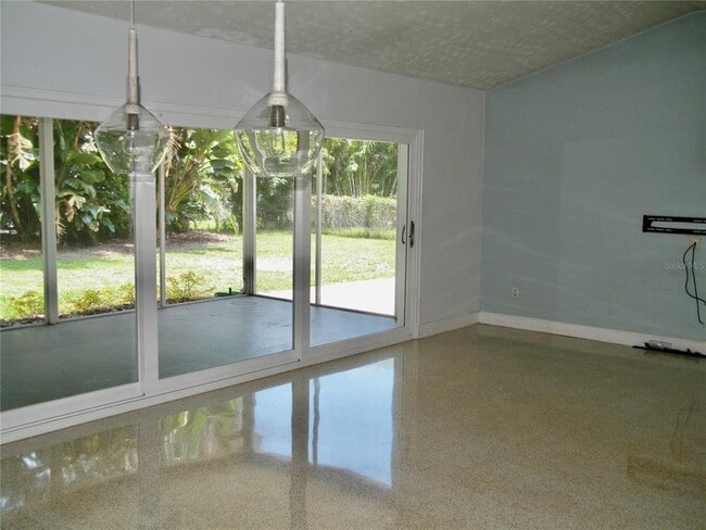 Building Photo - 1060 Jesse Ave